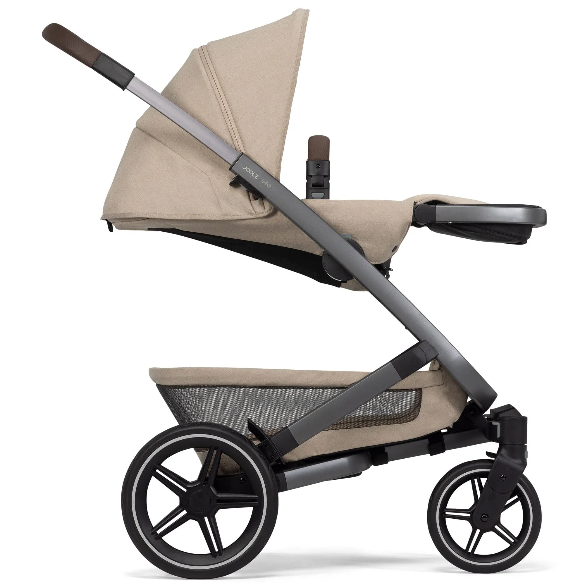 Joolz Geo3 Complete Maxi Cosi Travel System in Sandy Taupe