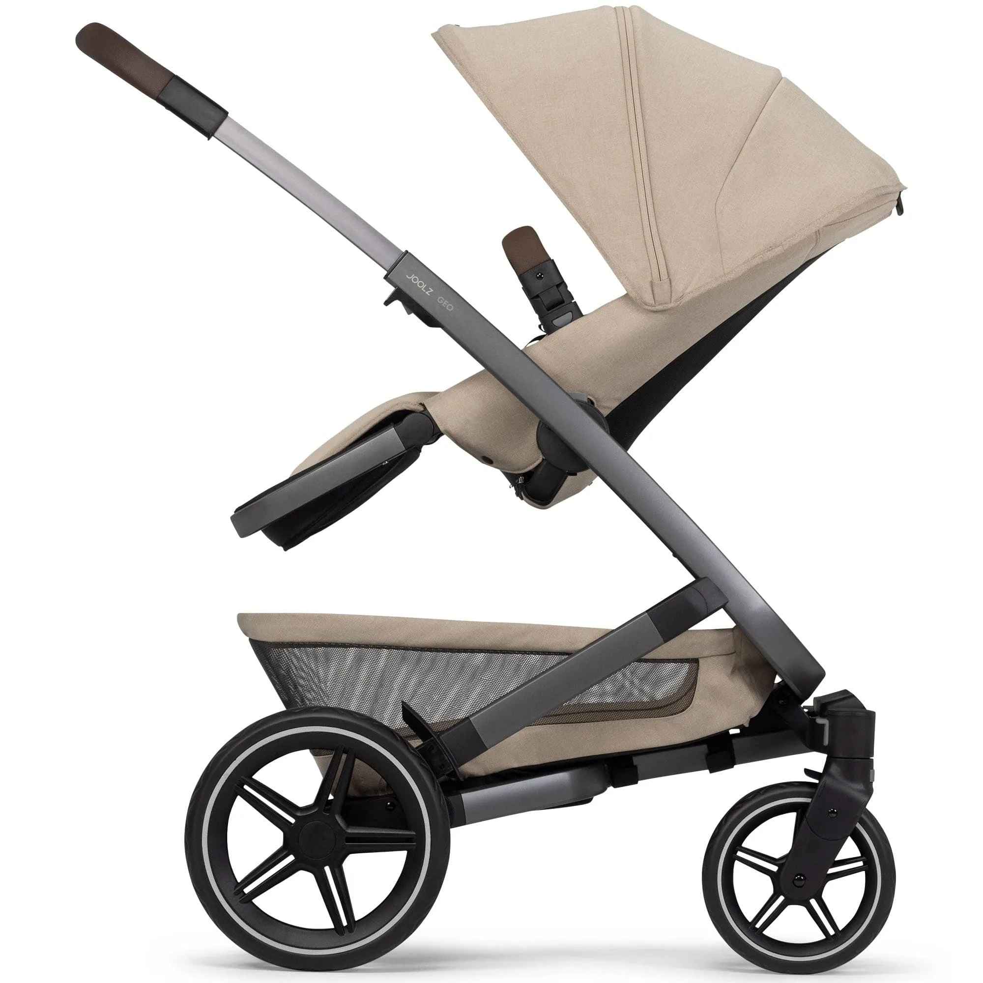 Joolz Geo3 Complete Maxi Cosi Travel System in Sandy Taupe